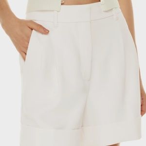 Aritzia Wilfred Labyrinth Short, Size 4, Colour Light Birch